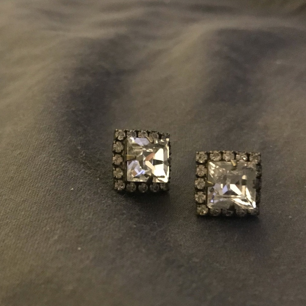 Sorrelli post earrings